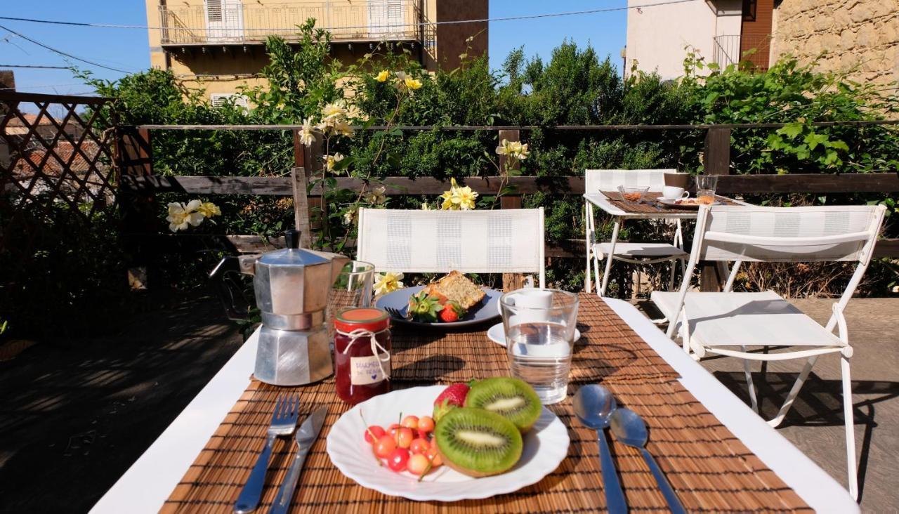 Il Miglio In Piu Bed & Breakfast Castel di Tusa Luaran gambar