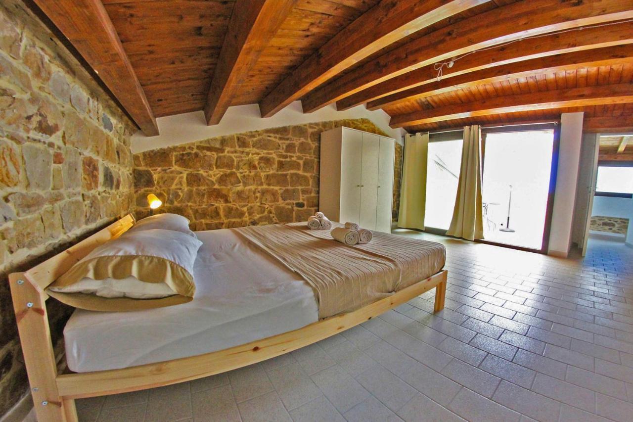 Il Miglio In Piu Bed & Breakfast Castel di Tusa Luaran gambar
